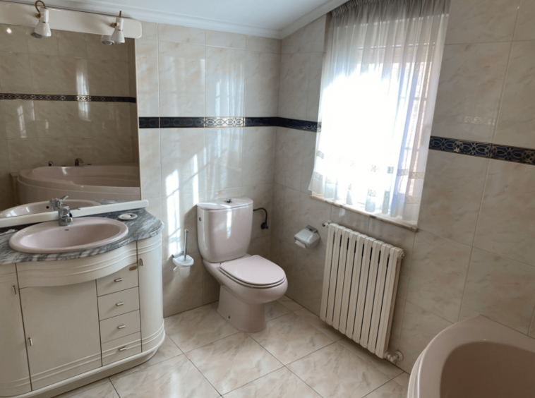 Chalet independiente en Salinas