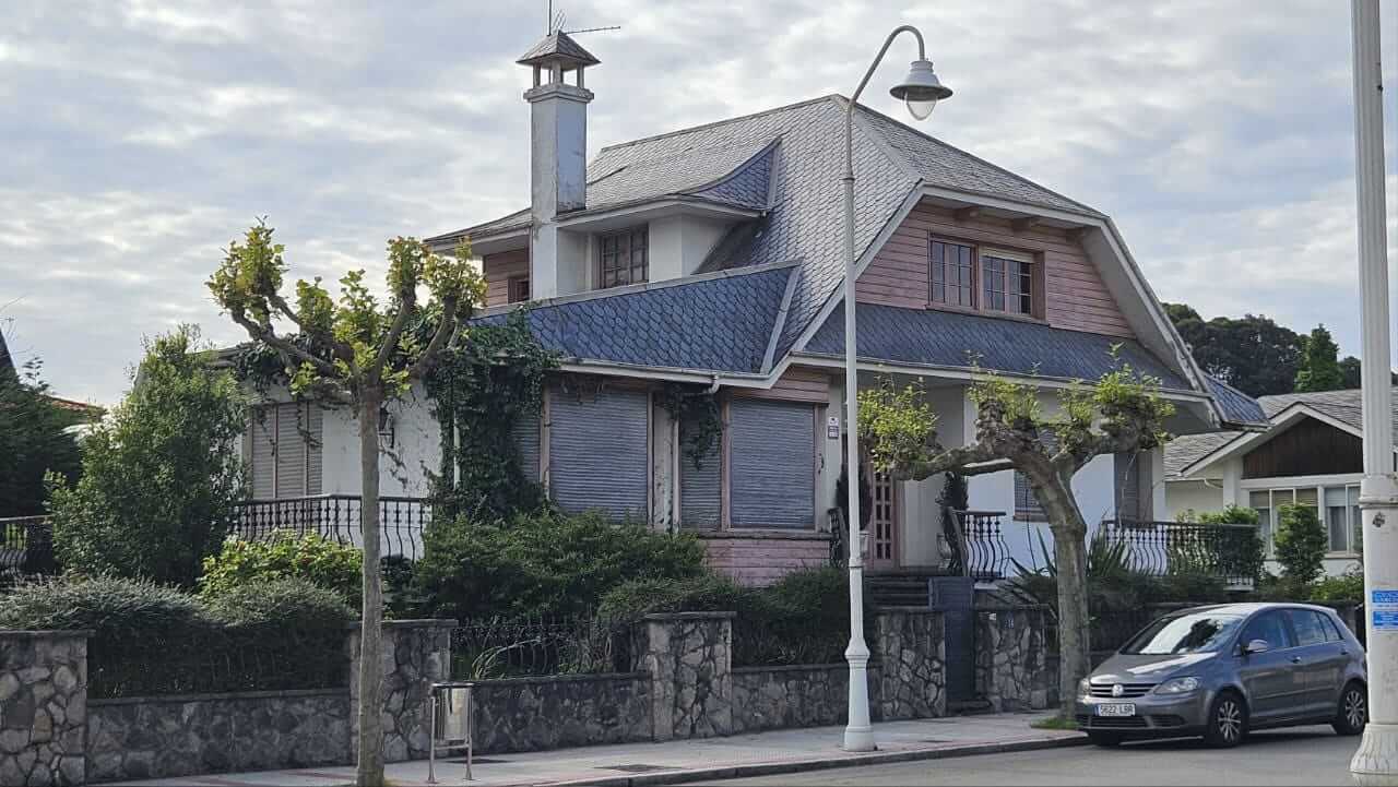 Chalet en Salinas