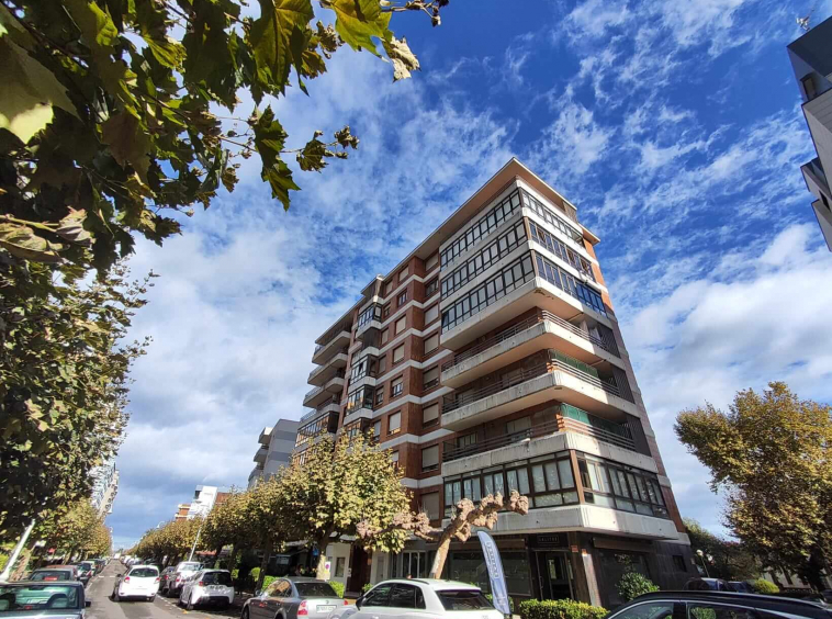 Bonito apartamento en Salinas