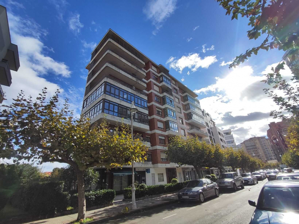 Bonito apartamento en Salinas