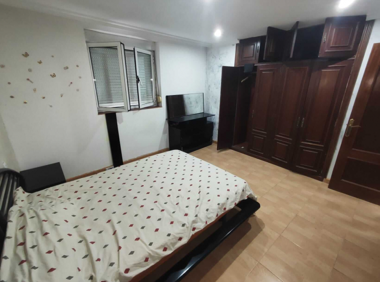 Amplio piso en salinas