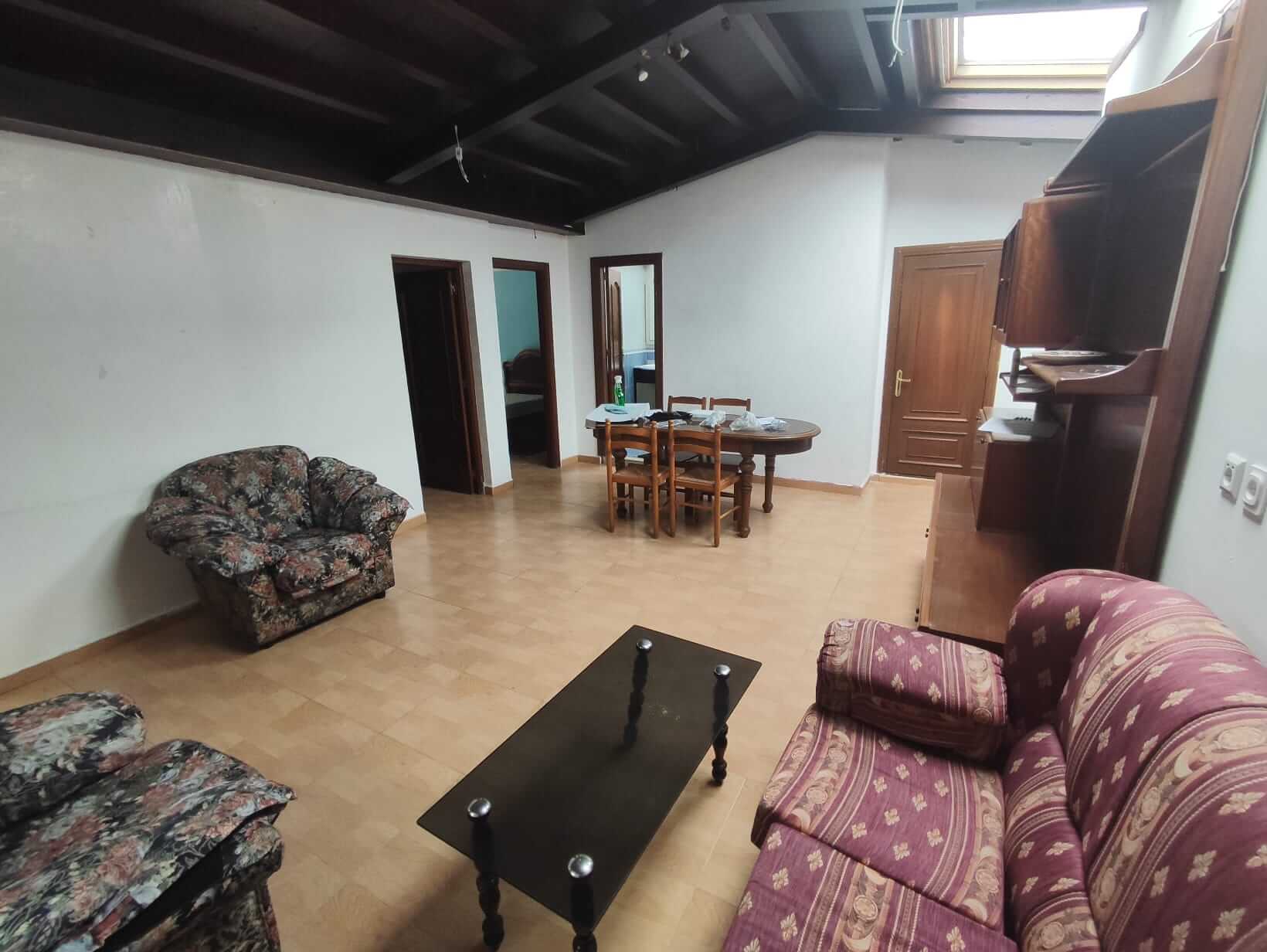 Amplio piso en salinas