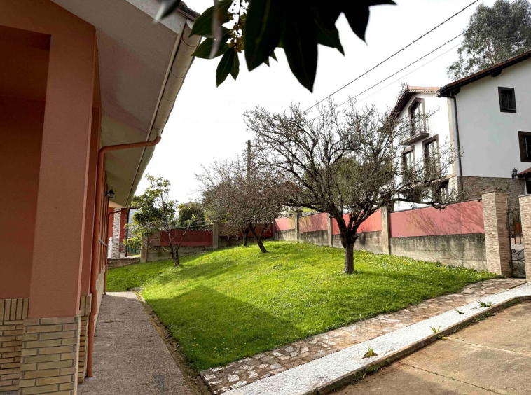 Casa independiente en alquiler en las Bárzanas