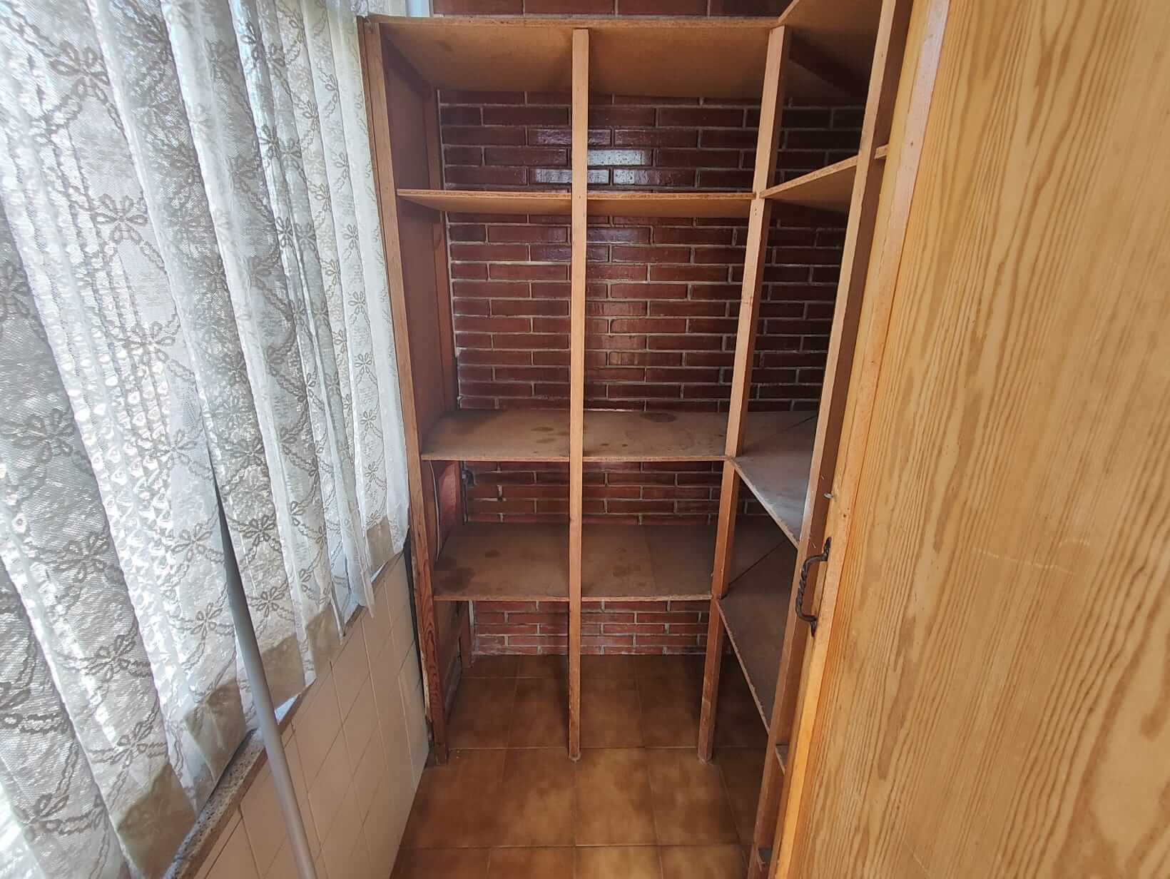 Piso luminoso y soleado en Raíces