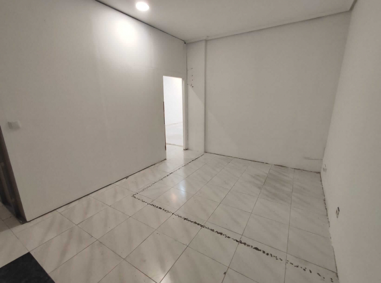 Bajo comercial en Avilés