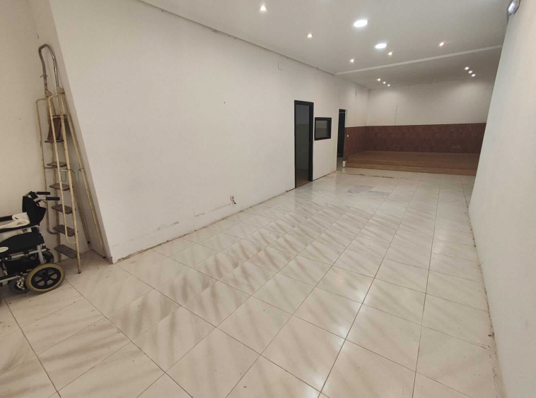 Bajo comercial en Avilés